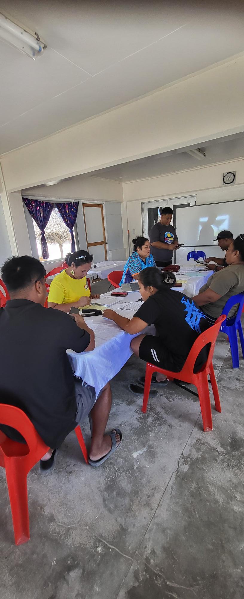 Dockside Training Empowers Officers to Promote Responsible Fishing Practices