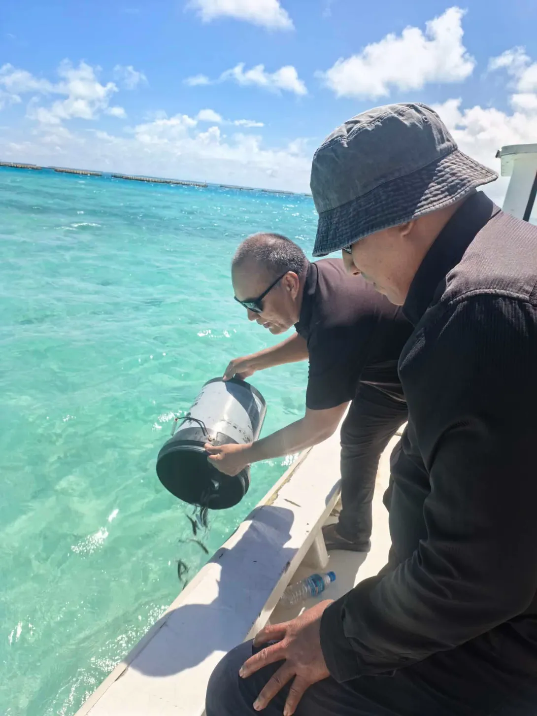 10,000 Milkfish Fry Released to Strengthen Tarawa’s Fisheries